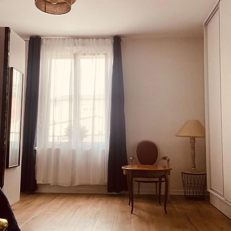 Time Capsule Hotel Arras Bagian luar foto